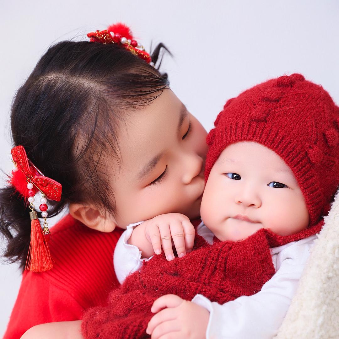 李昕昕（妹妹西西）