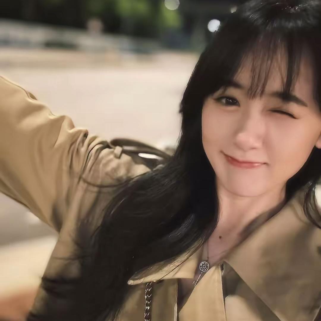 闪闪✨