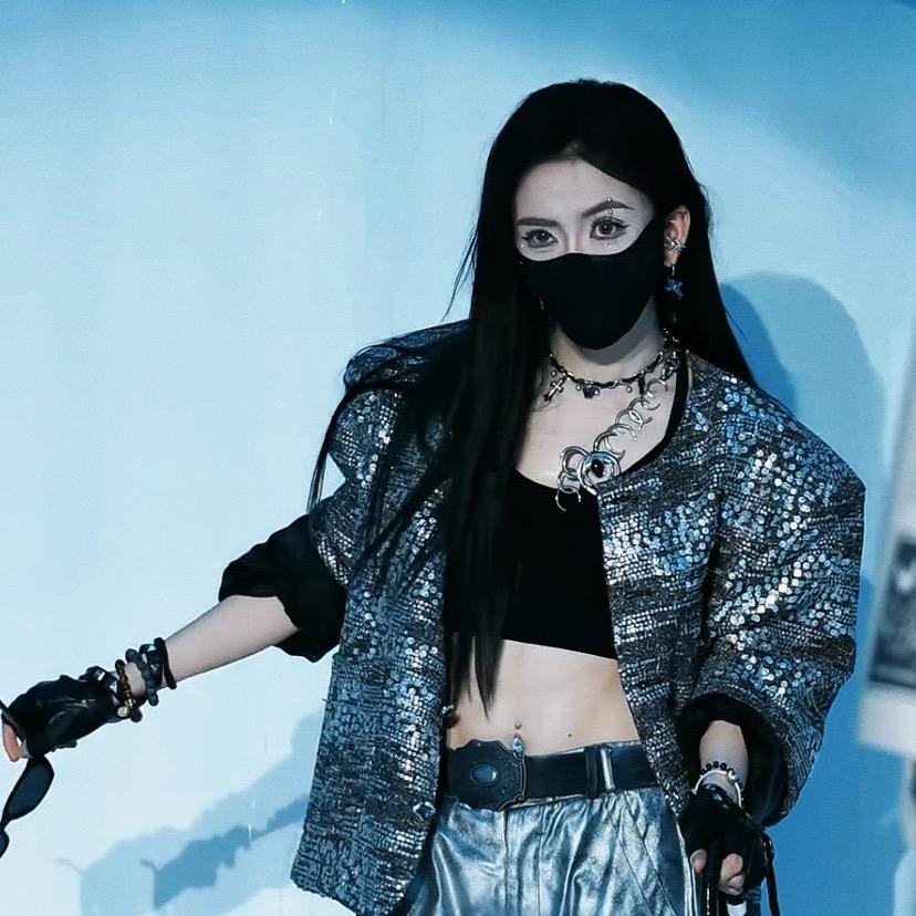 👑 格外有格💠