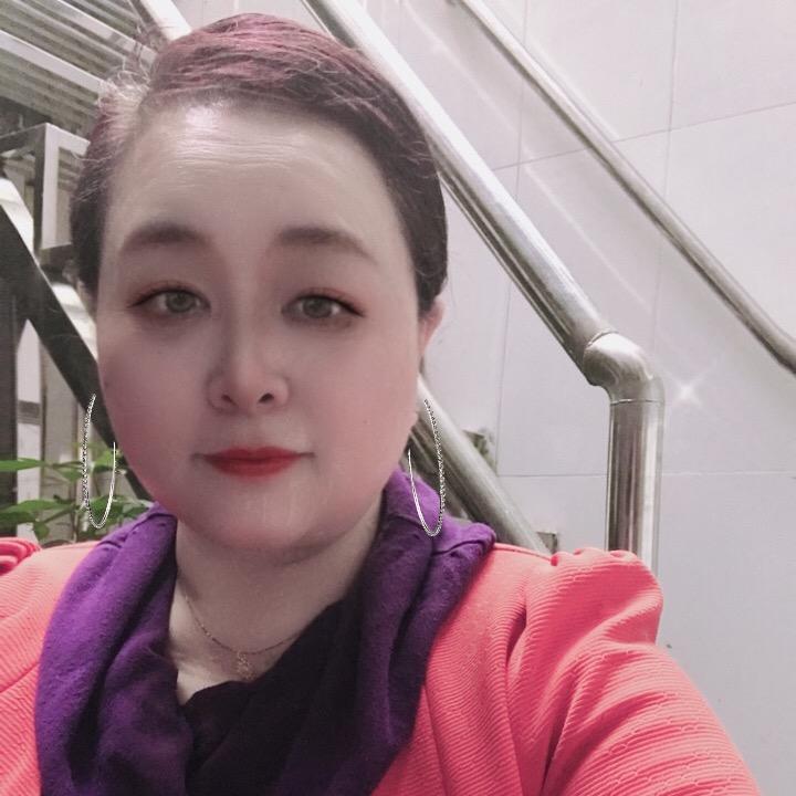 用户名2459912头像