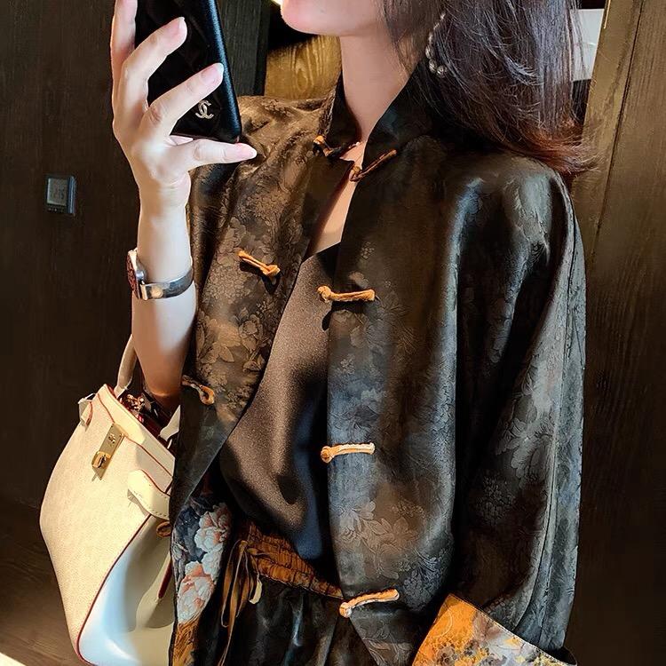 深圳罗衣服饰