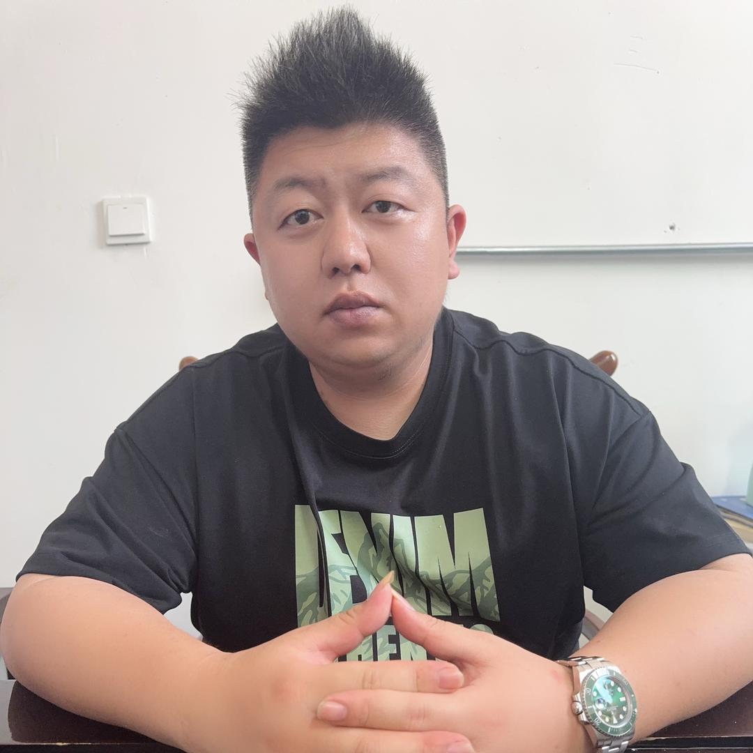 阿玮老板真丝连衣裙