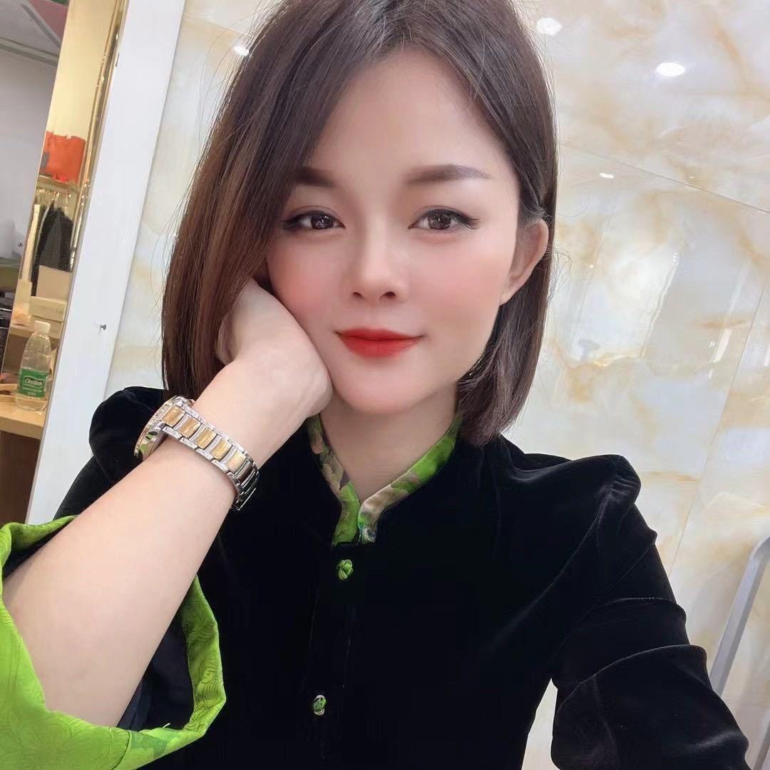 菁菁精选女装