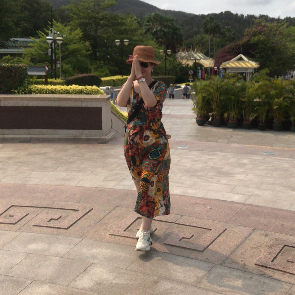爱晒太阳的妹妹