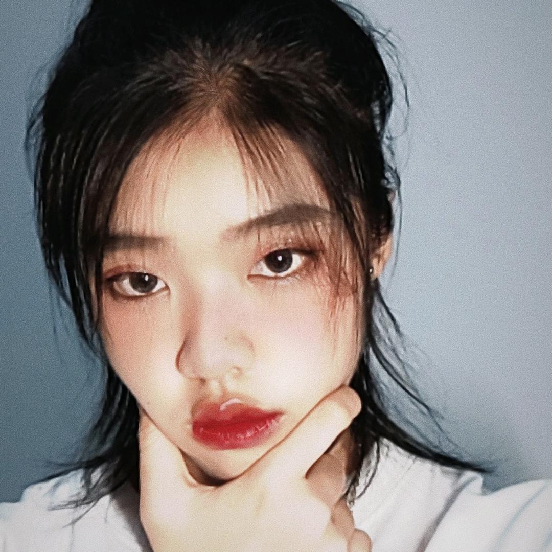 小婷最爱芝士片🧀