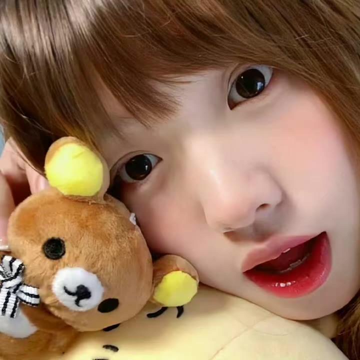 小Y
