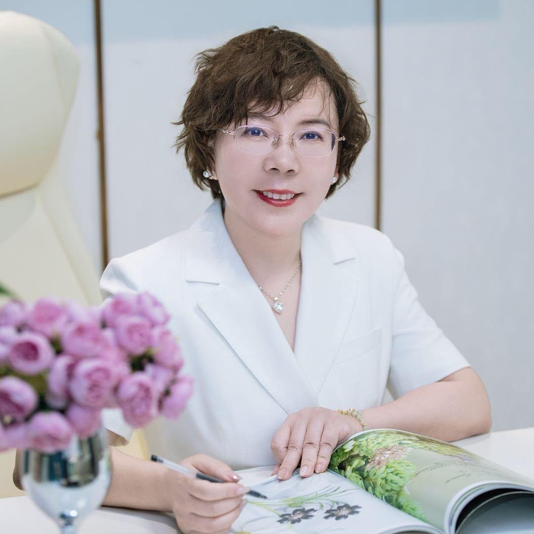 小天使幼教晓莉园长