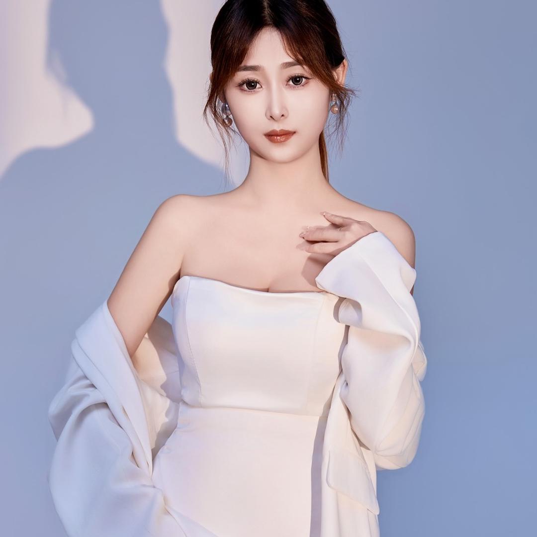 💕姹茶💋头像