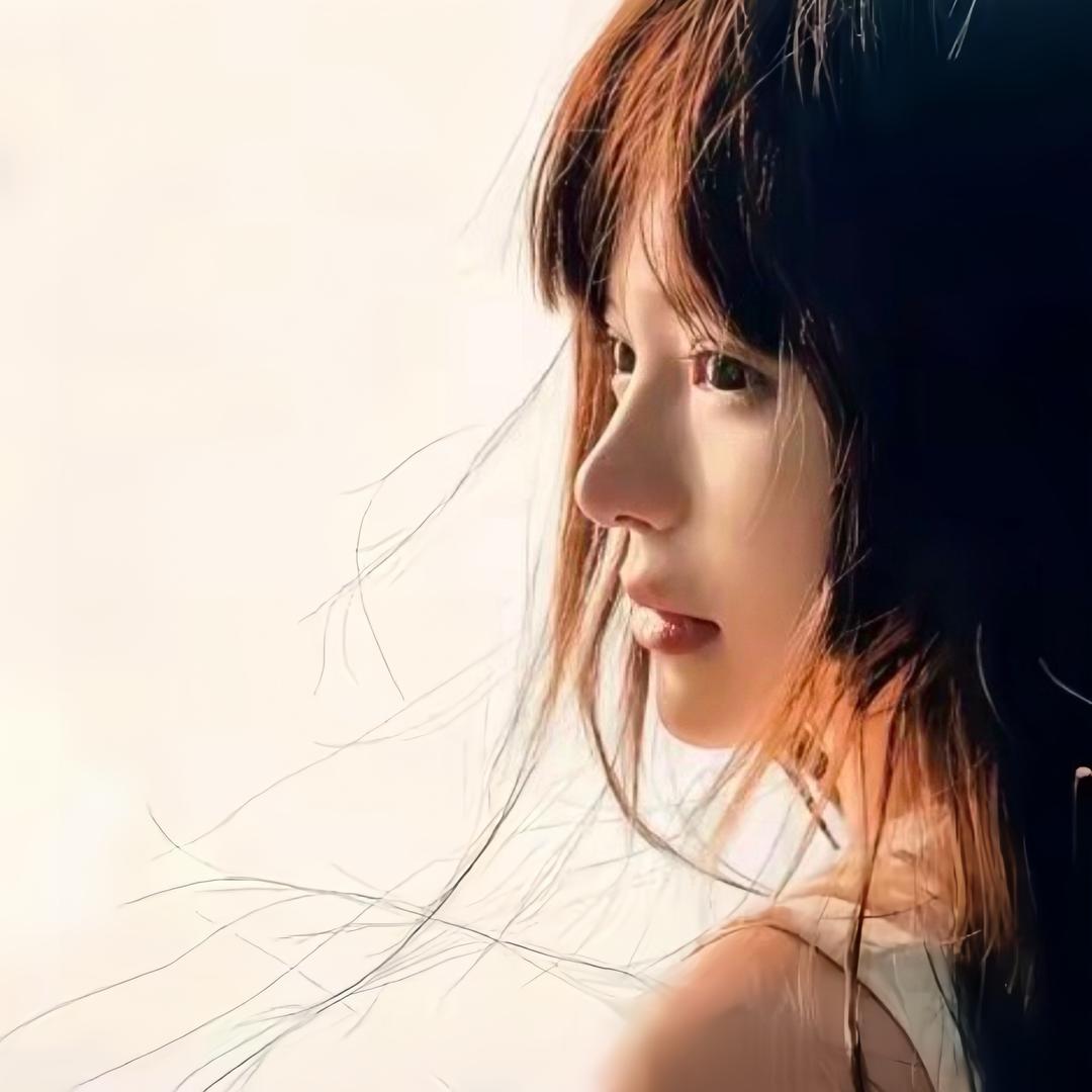 小李莓莓