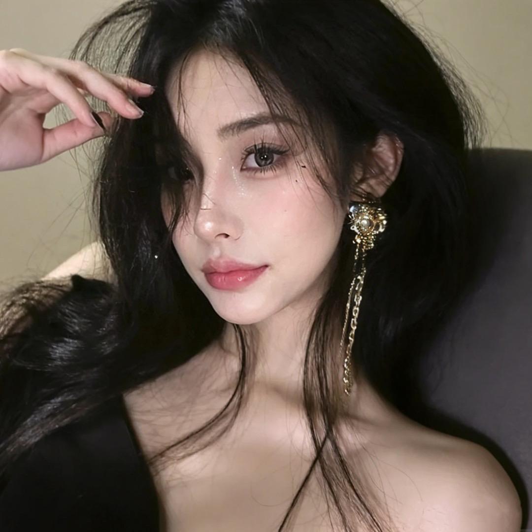 是李📚瑶🦒