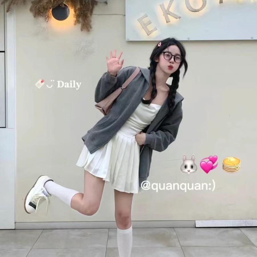 kiki爱吃哇