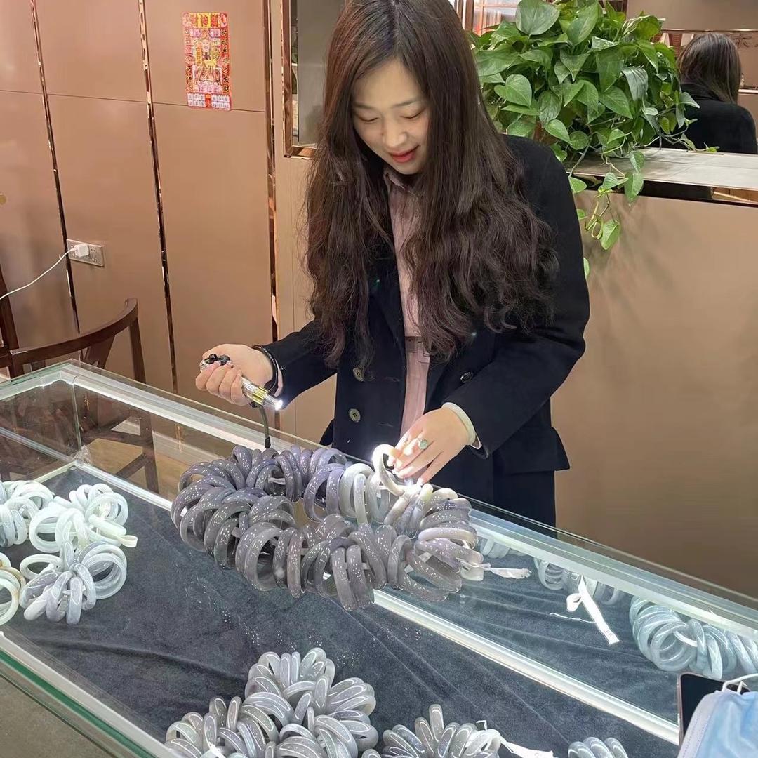 禾荣珠宝