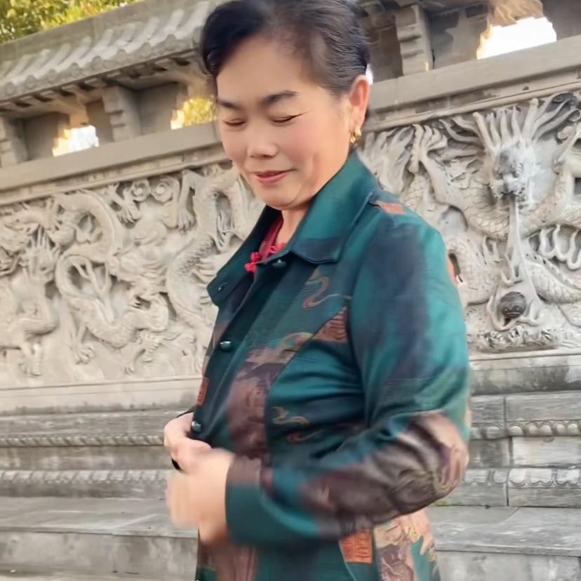 侠姐·精品女装