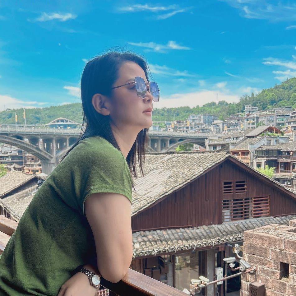 小 橙 子🍊*⸜( •ᴗ• )⸝*