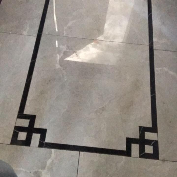 周