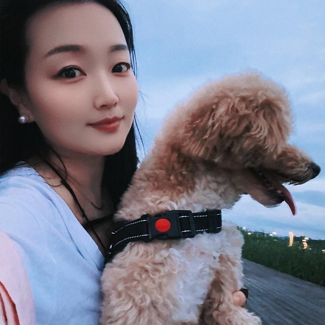 @一