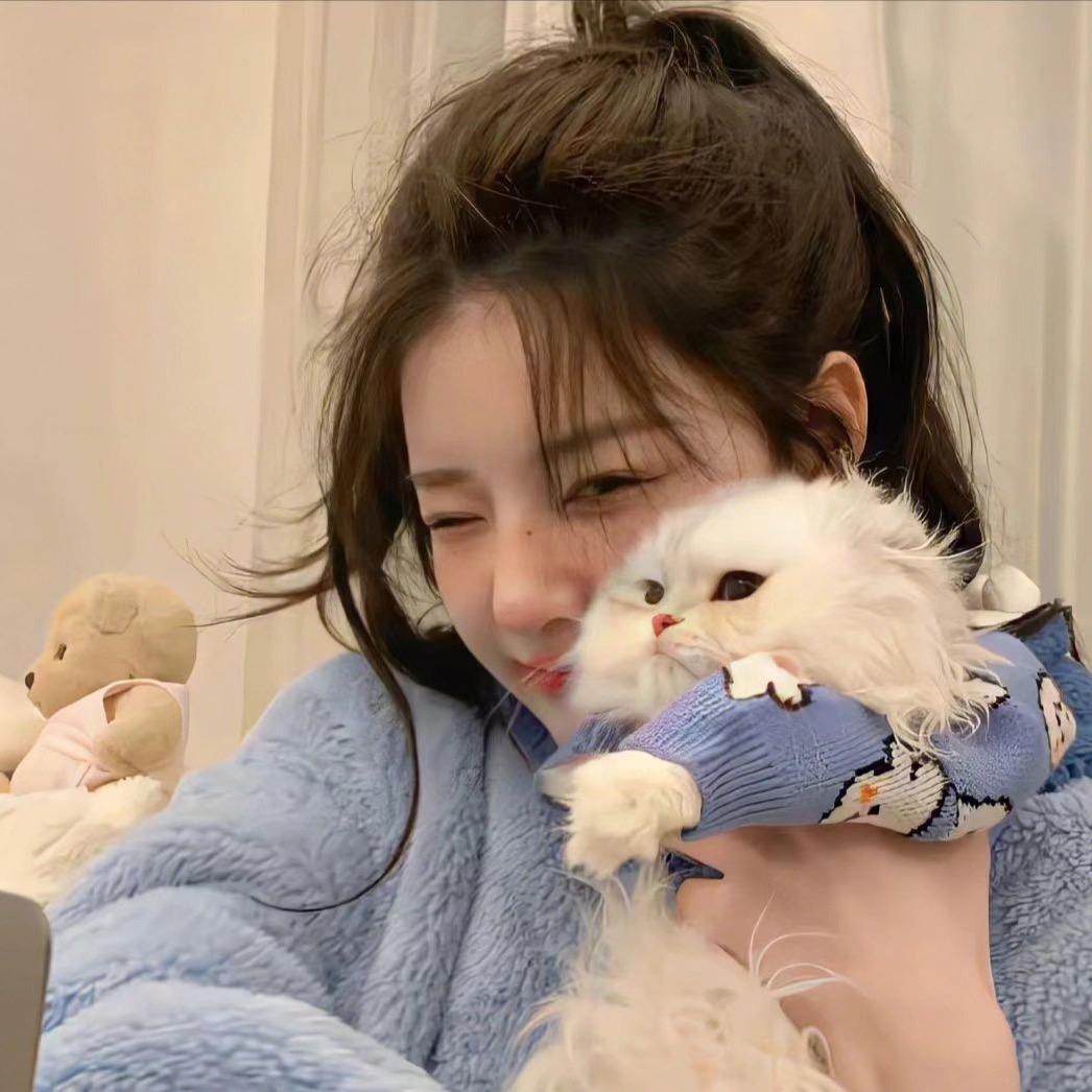 小怪兽布噜Biu⁶⁸⁶