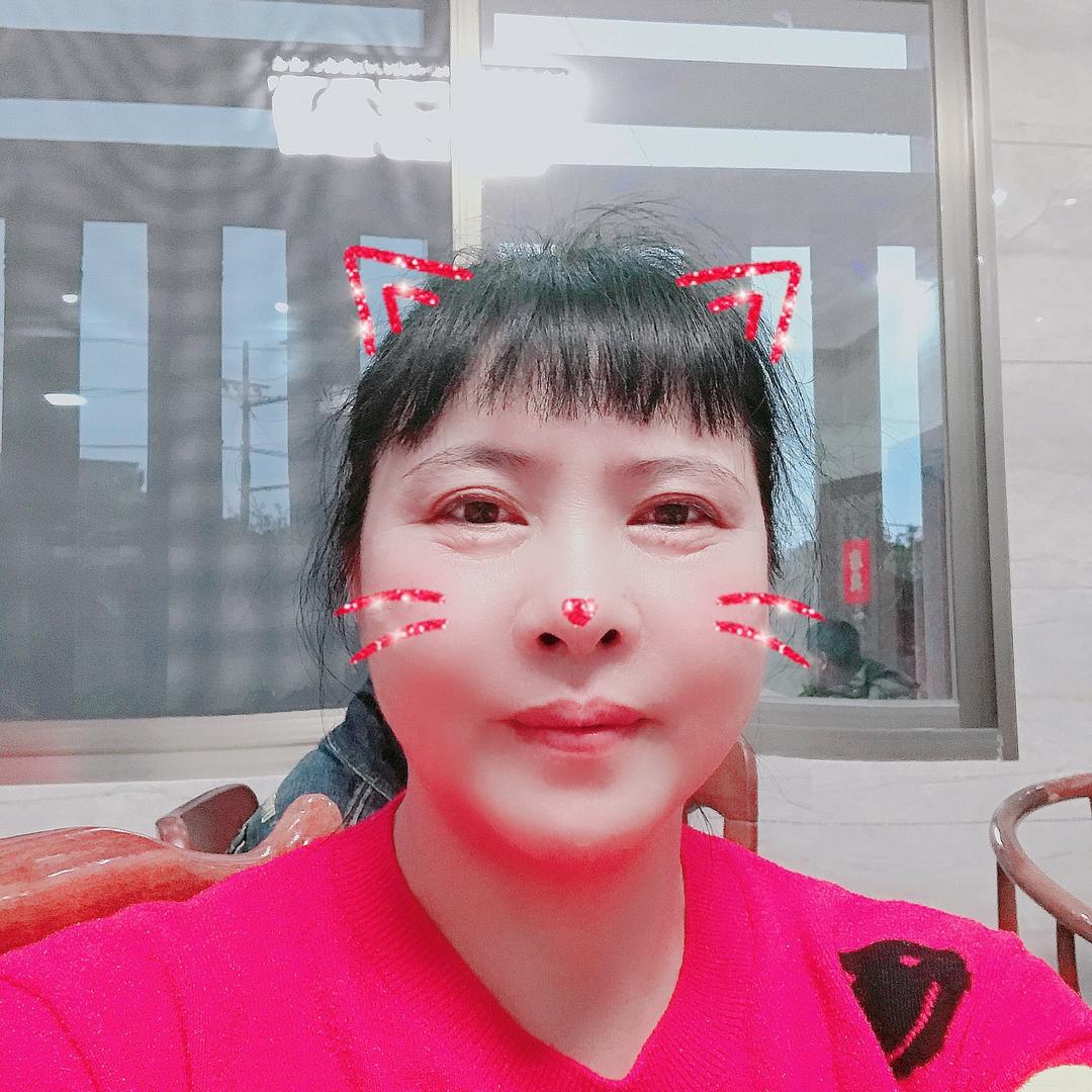 张亚珠卖不粘锅海鲜干货