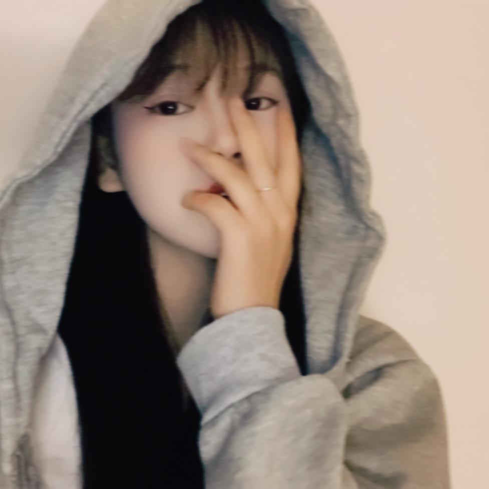 @诗然