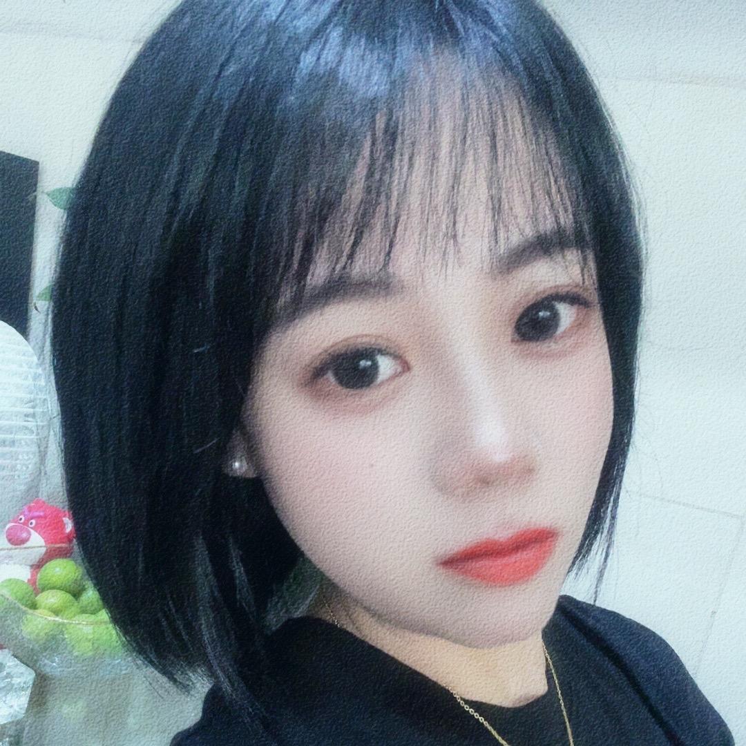 @无心小依