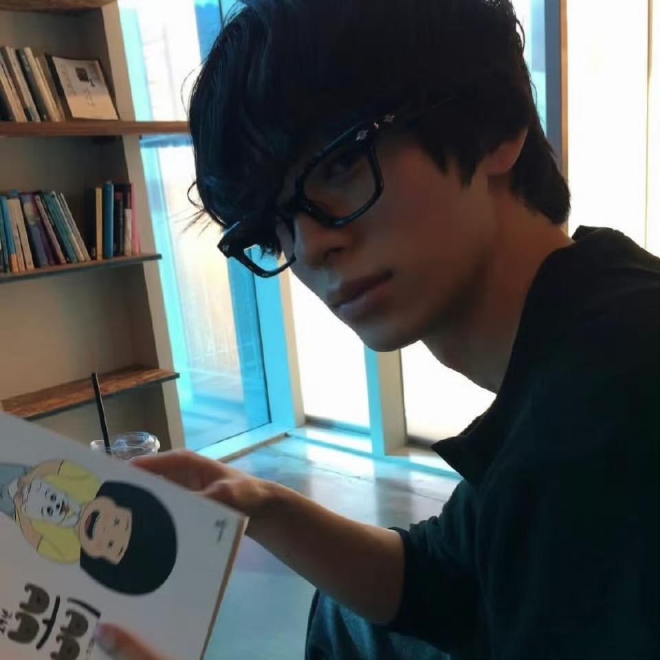 小伙子