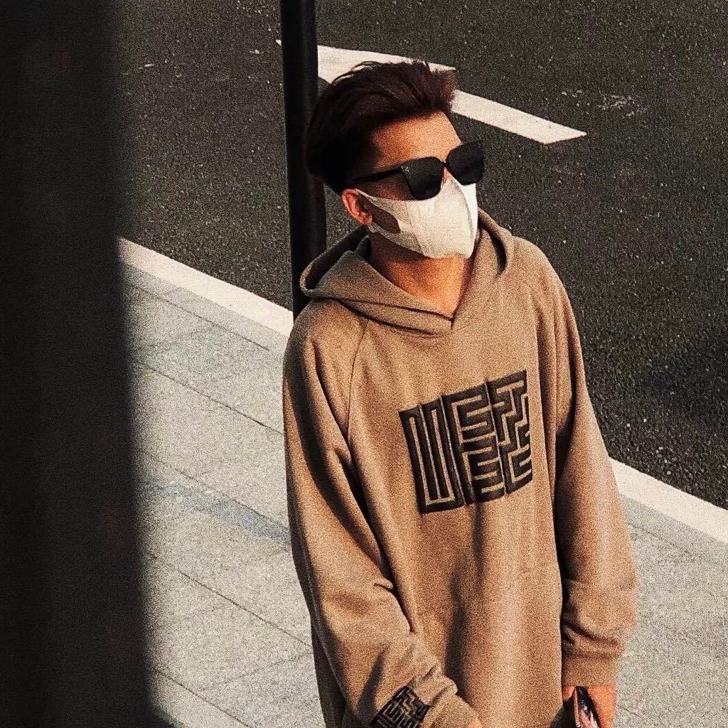 柠檬茶^