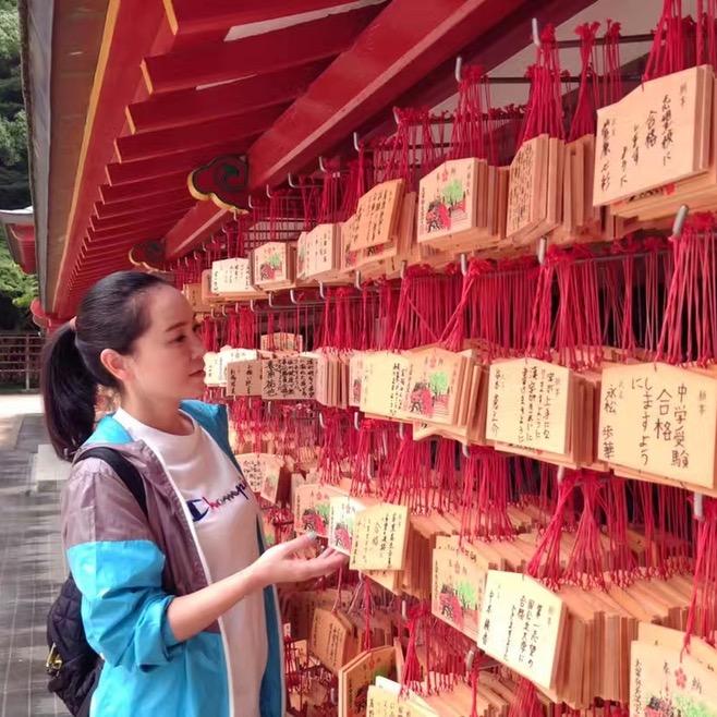 阿萍来了