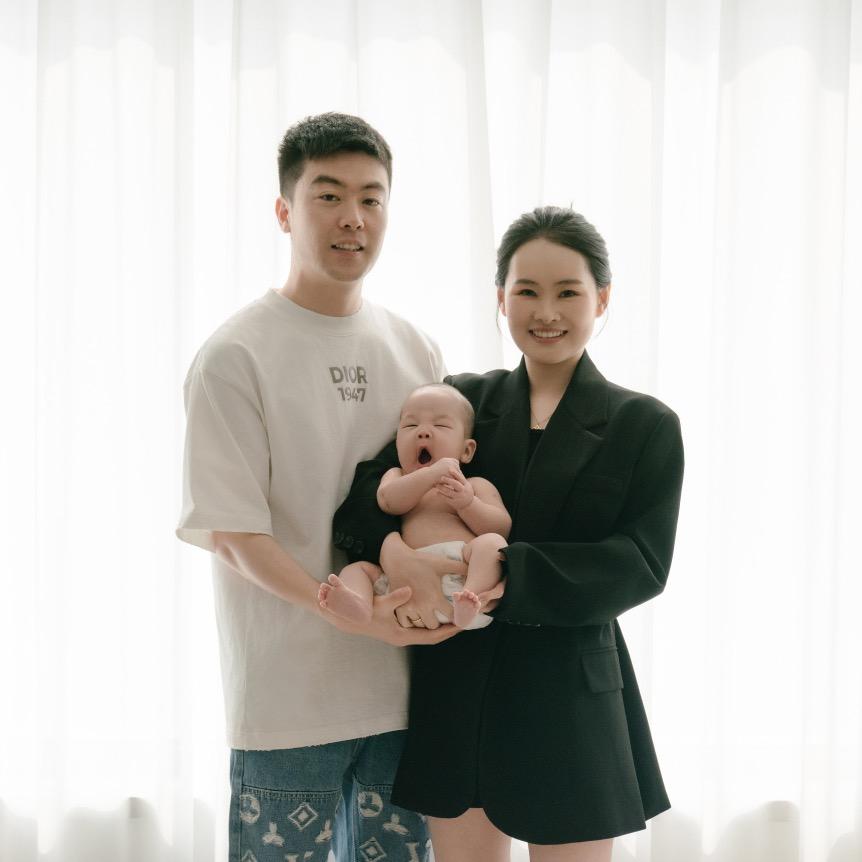 阿伟夫妇