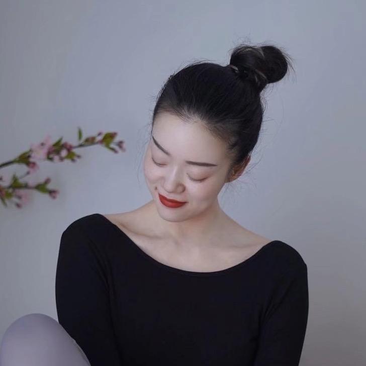 彭凡瑜伽运动生活
