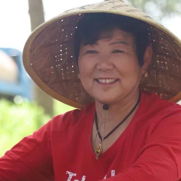 明明和婆婆