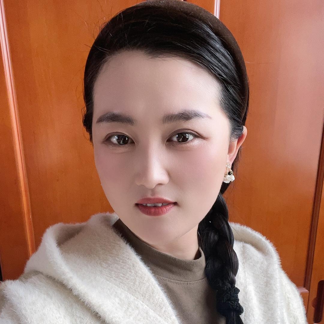 淮南乌密草莹莹