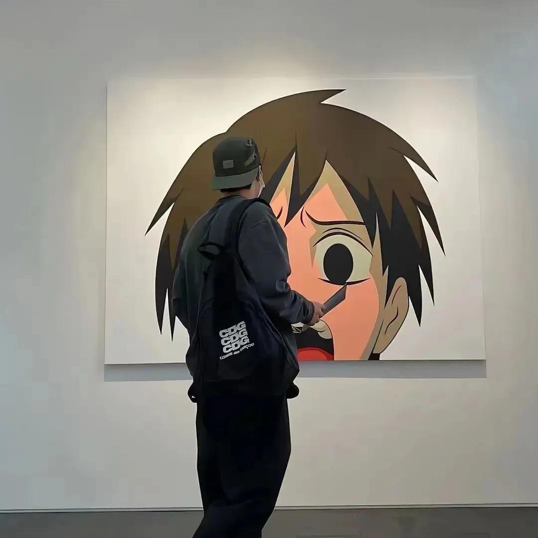 不知名男演员👑