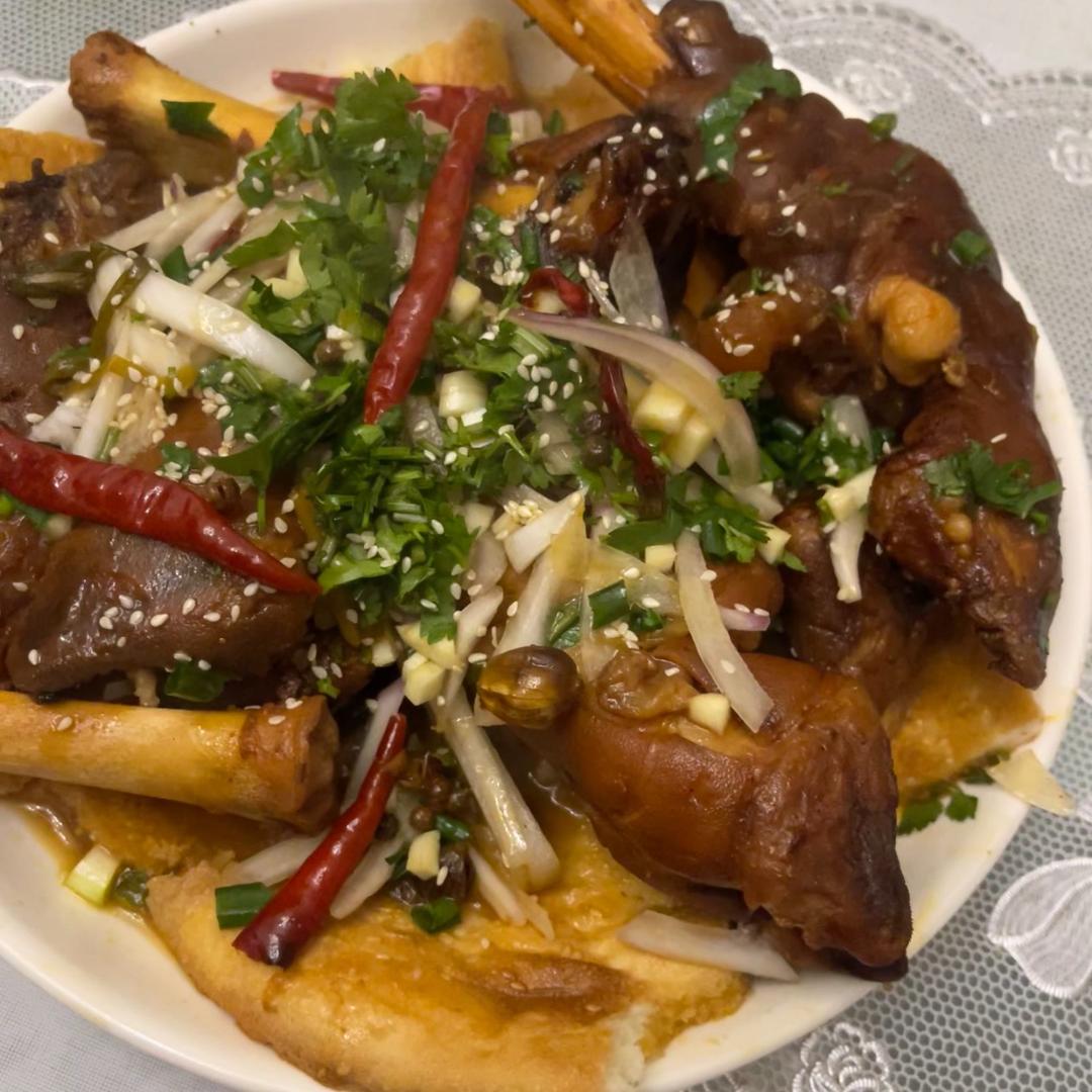 新疆麻辣羊蹄日常
