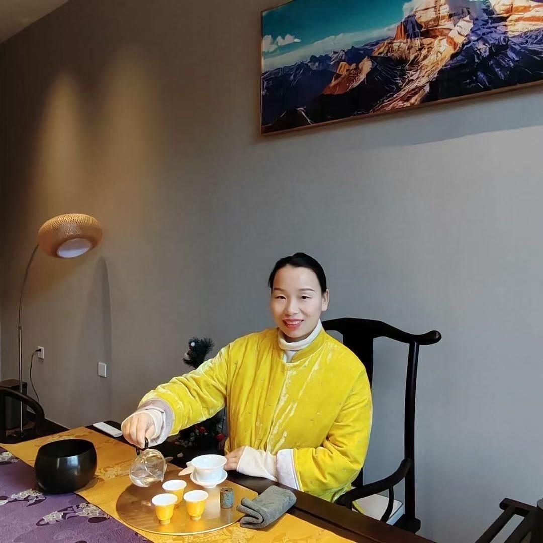陈苏予小助手