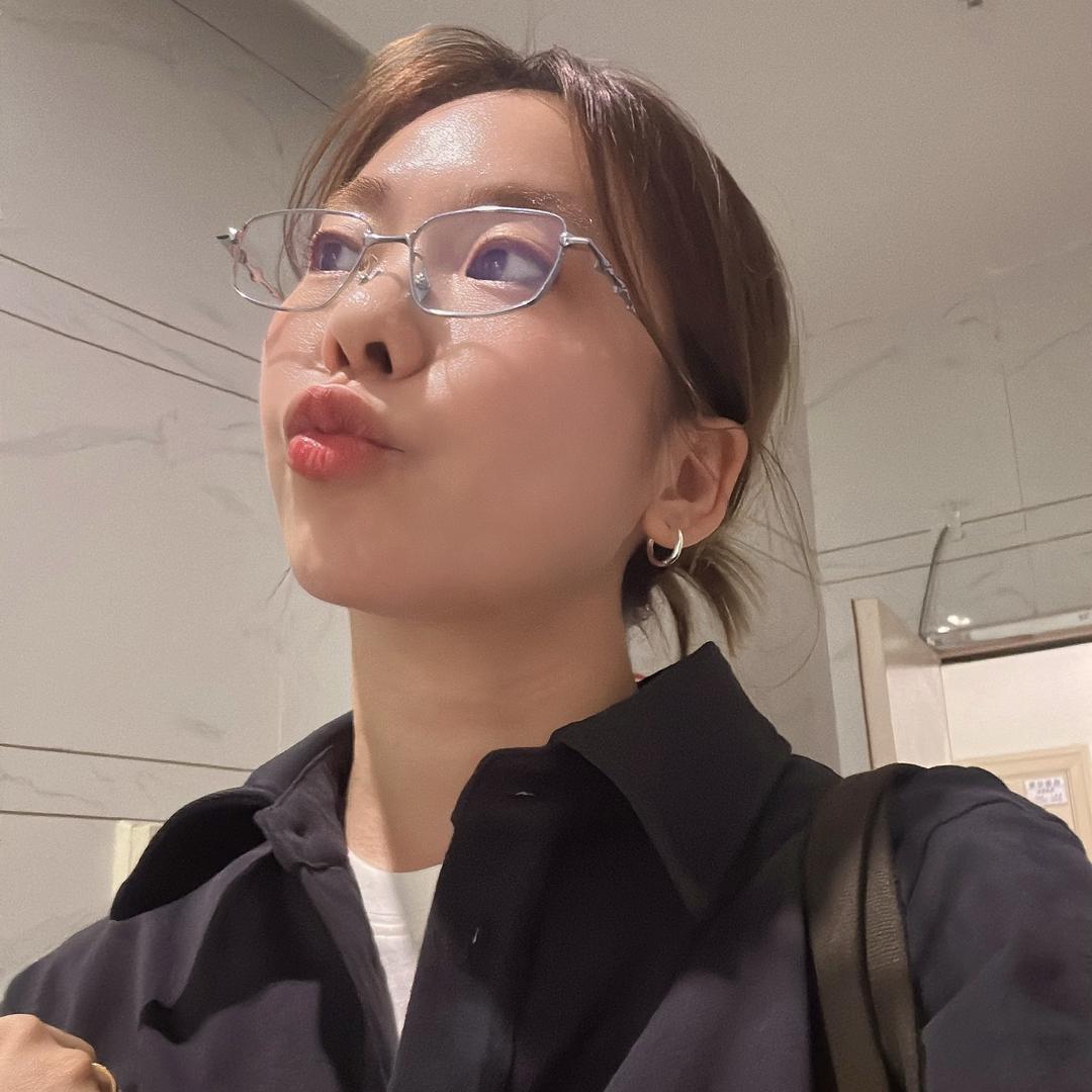 Julia姐姐
