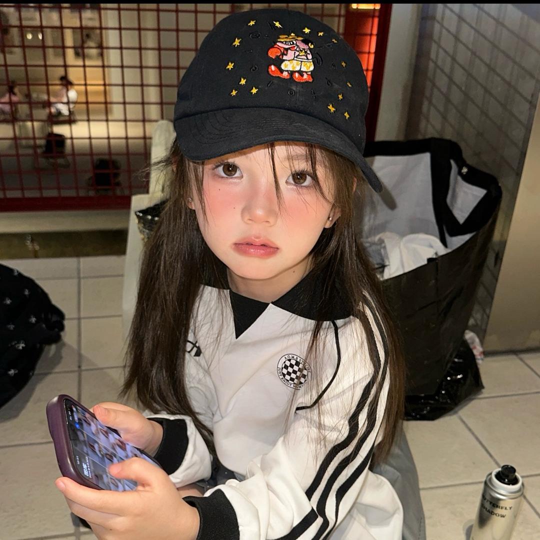 小怡同学👀