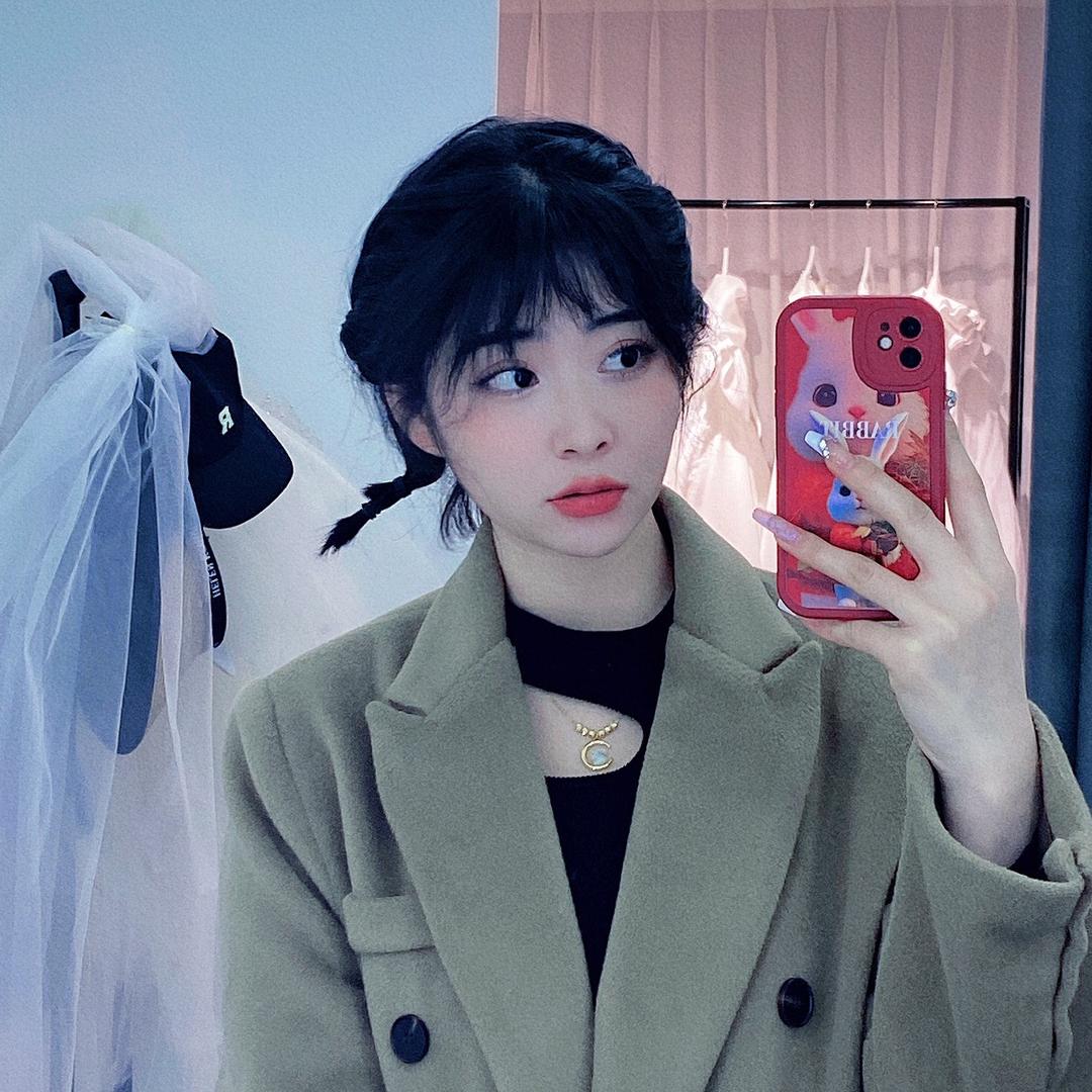 小董同学👩‍🎓