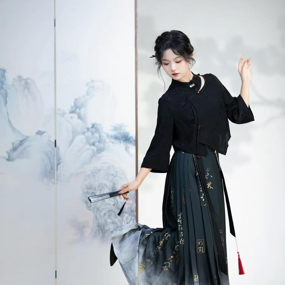 清水溪汉初国风服饰