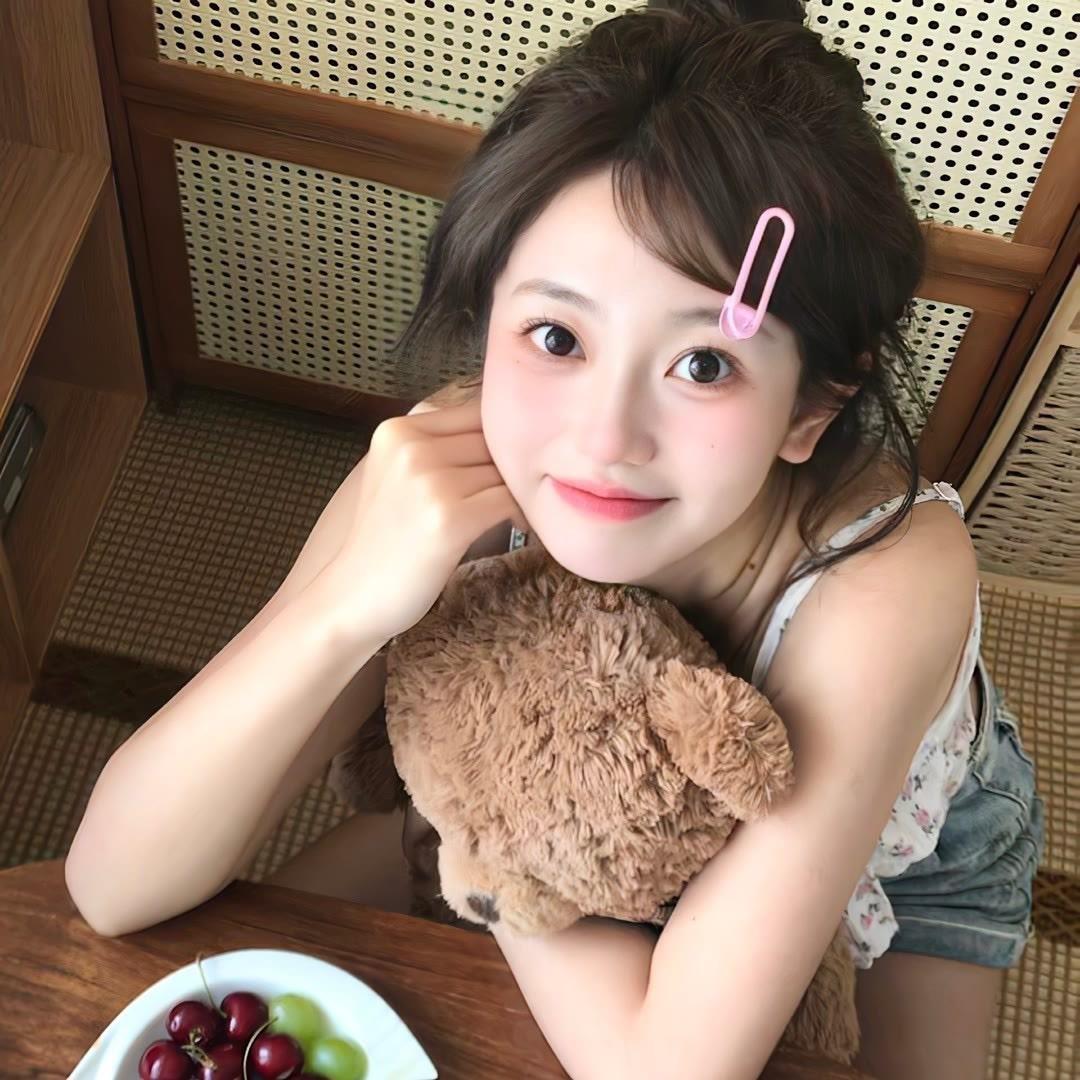 爱吃锅包肉.
