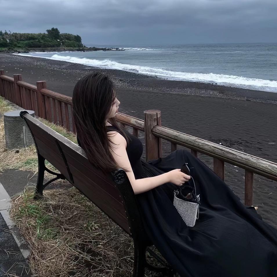 上班只想摸鱼女生cfy