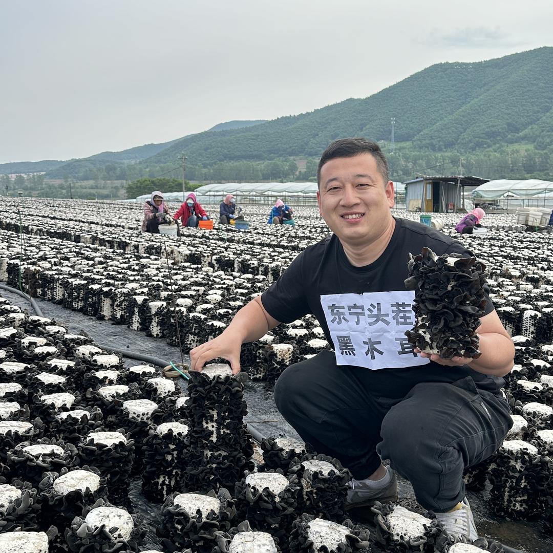 王有斌