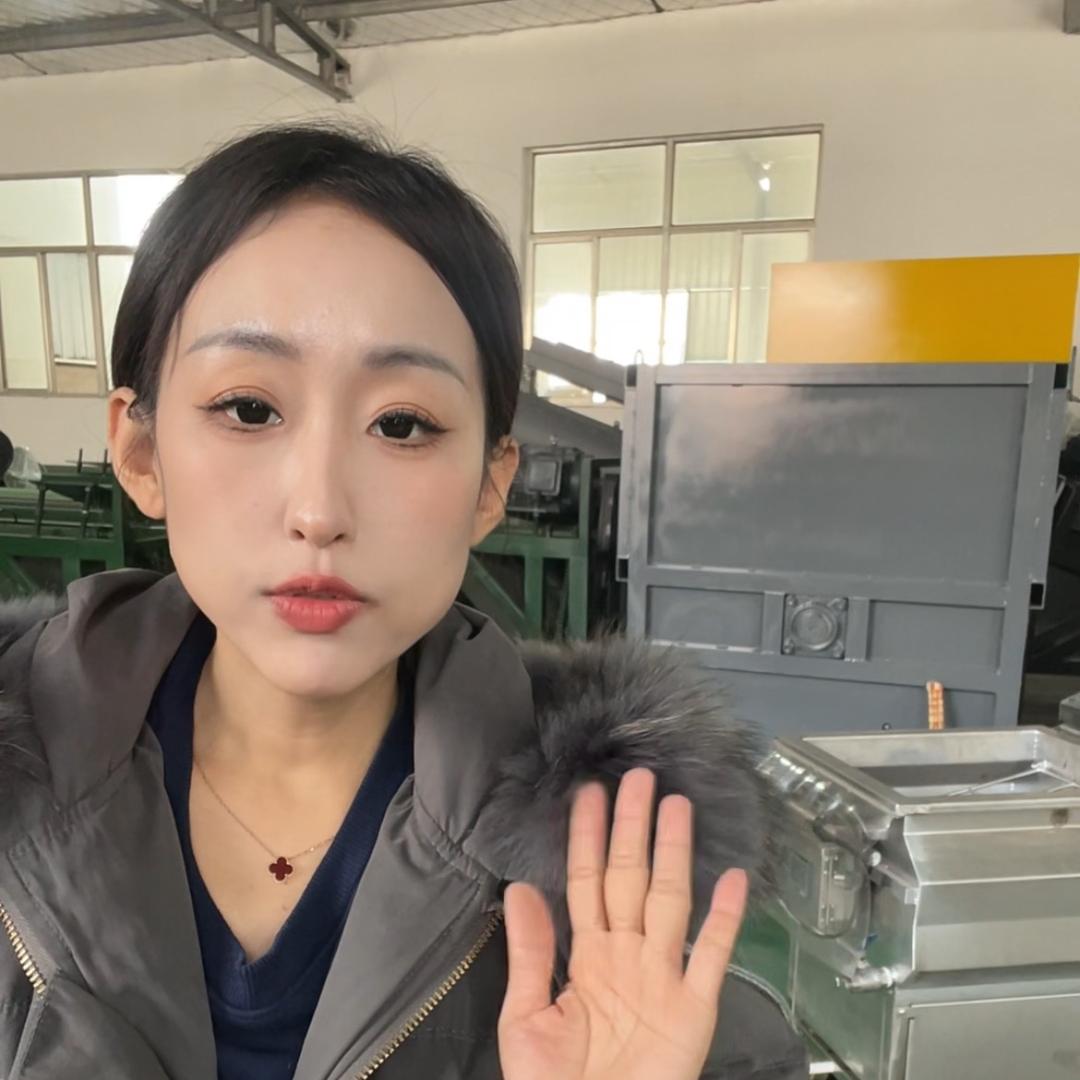 山东菇丰机械-李丽