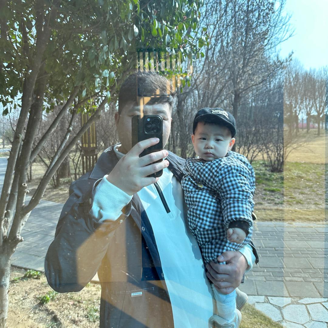 航空港区名流造型阿彬