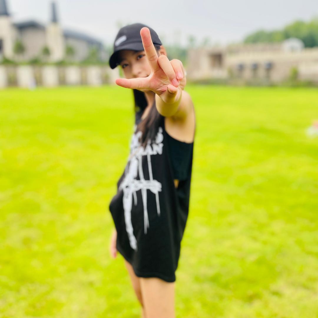 叶子超奈斯