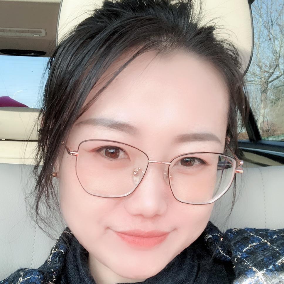 即墨柒贰贰服饰