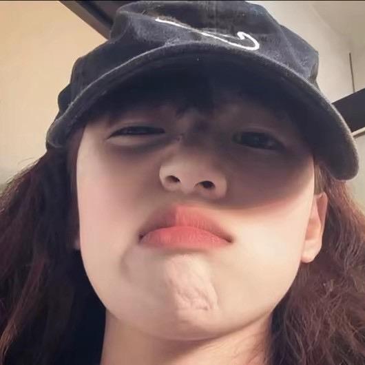 莹莹