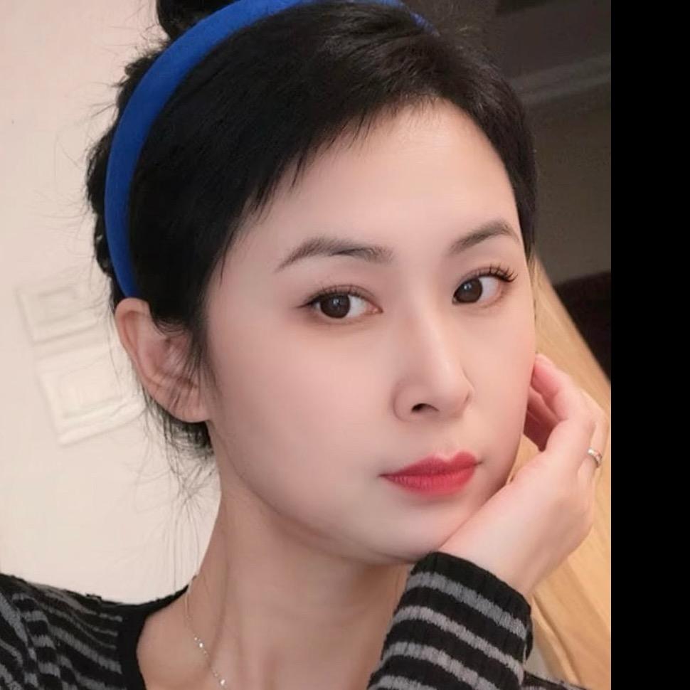 小华姐（早上9点40分开播）