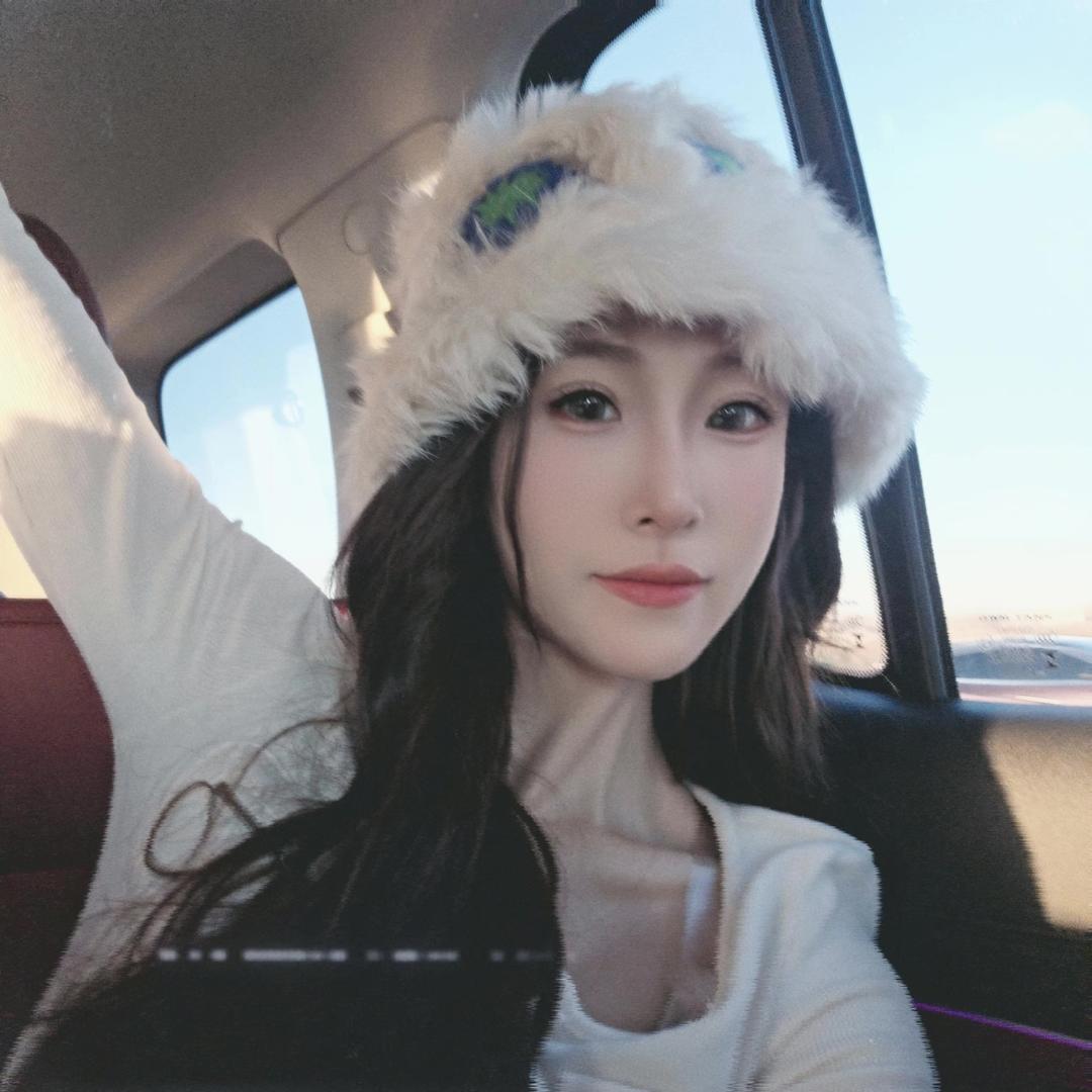 女神张柏玉