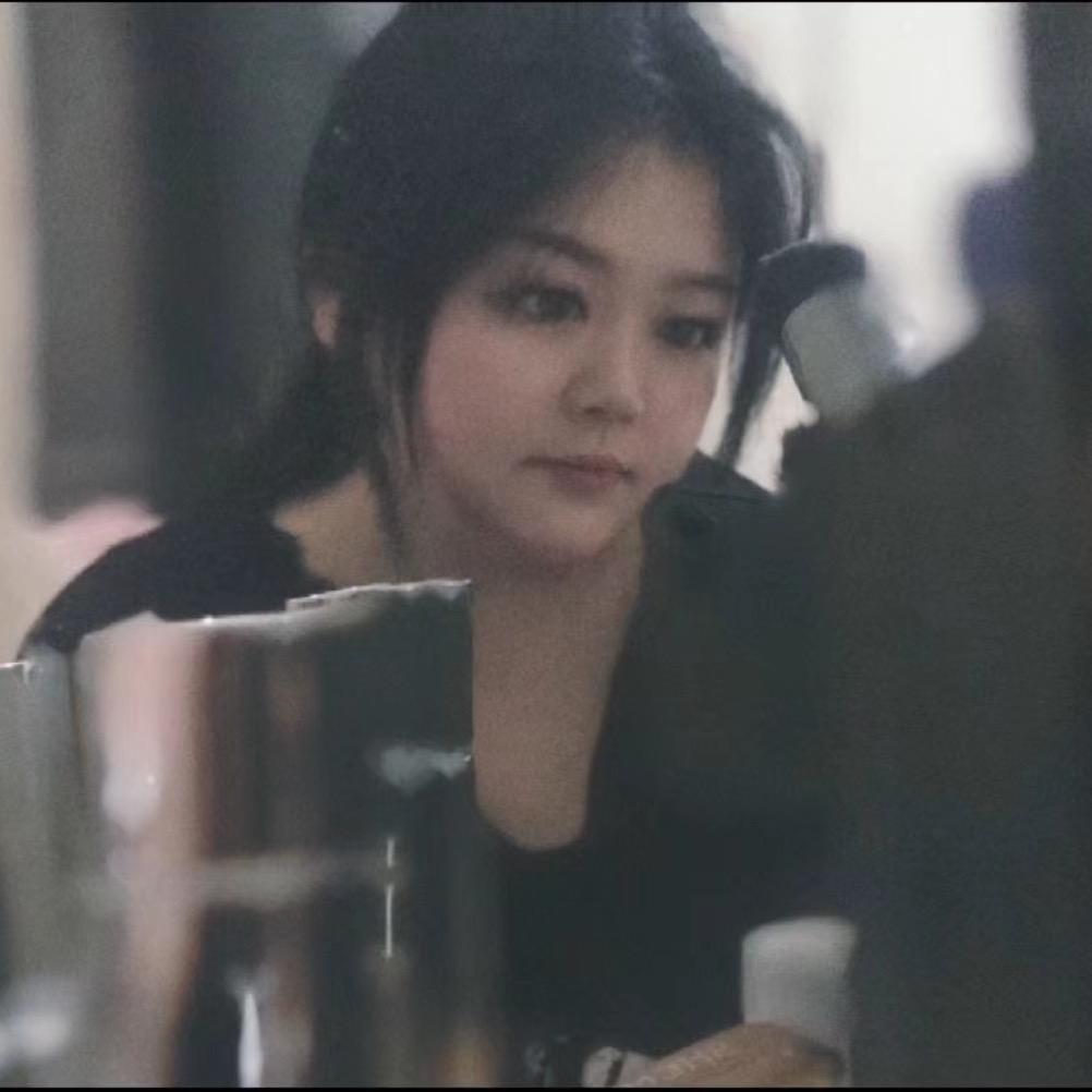 纤叶美甲美睫官方号