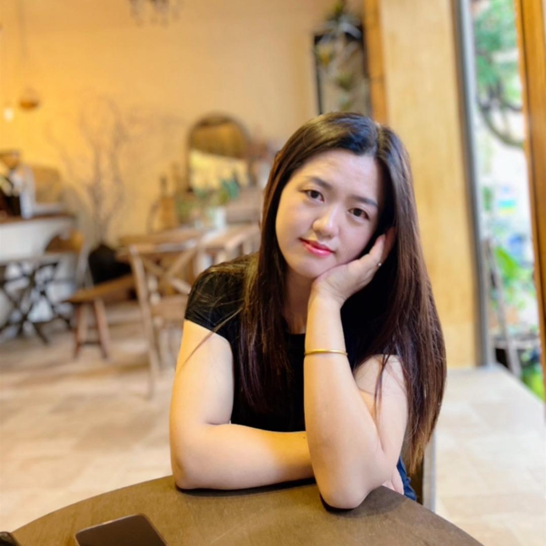 老凤祥（利普国际店）曹唐芳